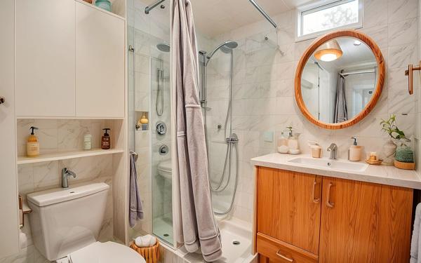 Appartement à vendre    3 pièces • 58 m2 Marseille 8