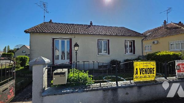 Pavillon 4 pièces (3 chambres), balcon, jardin clos avec dépendances
