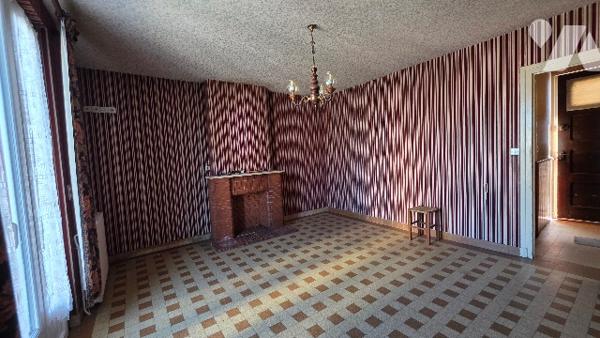 Pavillon 4 pièces (3 chambres), balcon, jardin clos avec dépendances