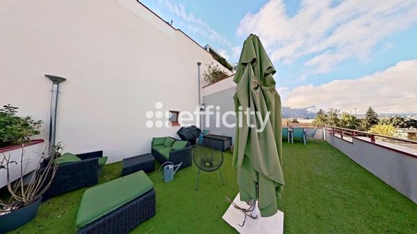 Appartement 5 pièces - 93 m² Bien prestige