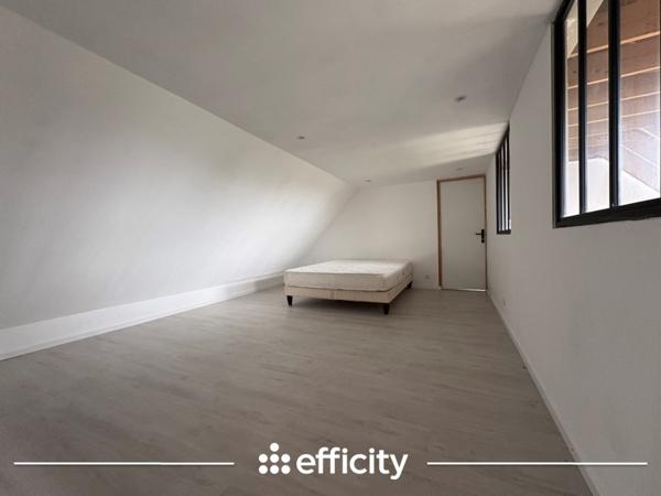 Maison
         8 pièces
        - 197 m² Bien prestige 679 250 € *