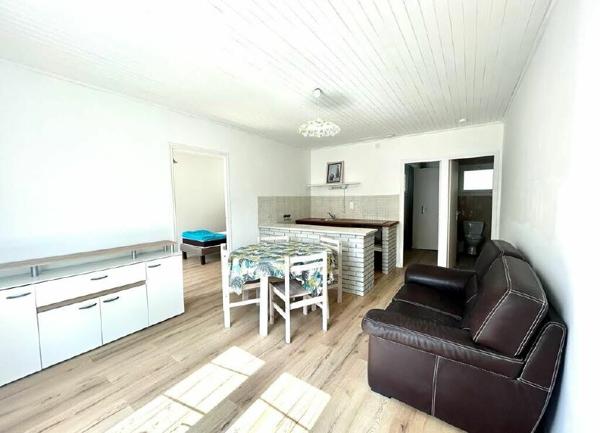 Maison à vendre    4 pièces •  Saint-Pierre-d'Oléron