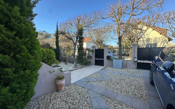 Maison à vendre    6 pièces • 122 m2 Ris-Orangis