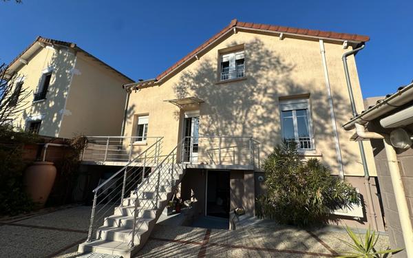 Maison à vendre    6 pièces • 122 m2 Ris-Orangis