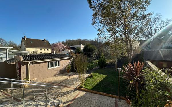 Maison à vendre    6 pièces • 122 m2 Ris-Orangis
