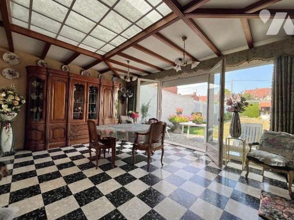 Uniquement chez votre notaire !!
HAZEBROUCK centre ville / A deux pas de la gare et de la gran...