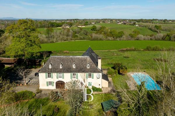 Navarrenx, Ferme 6 Chambres -  346 m² à vendre