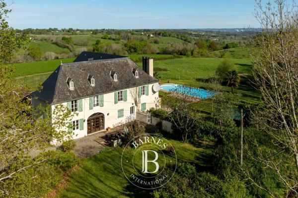 Navarrenx, Ferme 6 Chambres -  346 m² à vendre