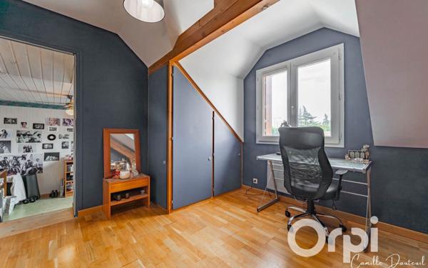 Maison à vendre    6 pièces •  Lyaud