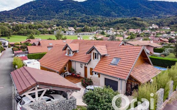 Maison à vendre    6 pièces •  Lyaud