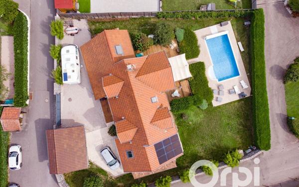 Maison à vendre    6 pièces •  Lyaud