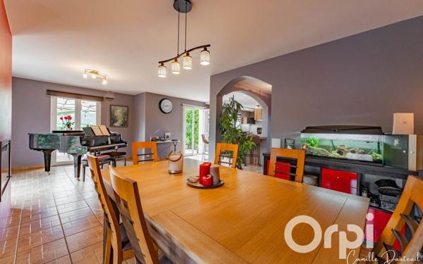 Maison à vendre    6 pièces •  Lyaud