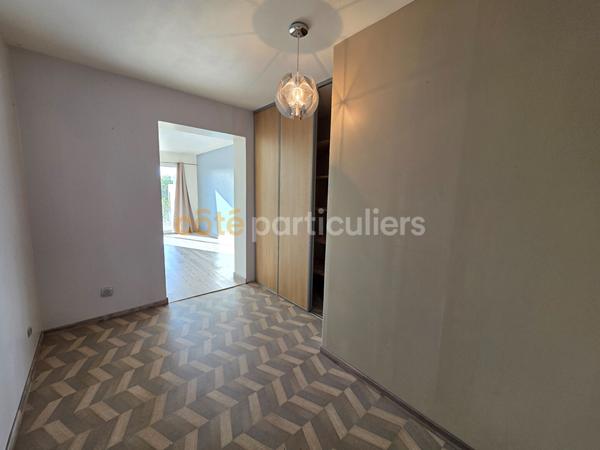 Vente Maison120 m² - 5 Pièces - VILLENEUVE SUR YONNE (89500)