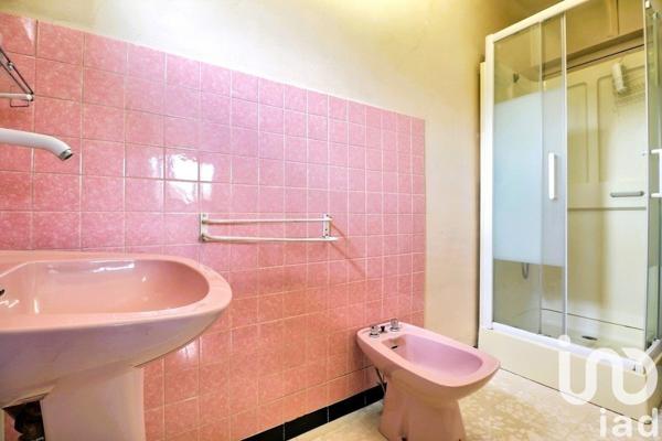 Maison traditionnelle 10 pièces de 396 m² à Torcy (77200)