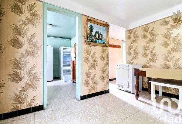 Maison traditionnelle 10 pièces de 396 m² à Torcy (77200)