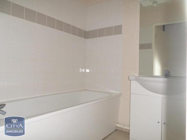 Appartement à louer 2 pièces 53.6m²