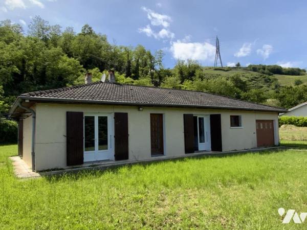 Terrain constructible avec maison à  démolir