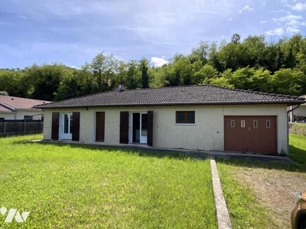 Terrain constructible avec maison à  démolir