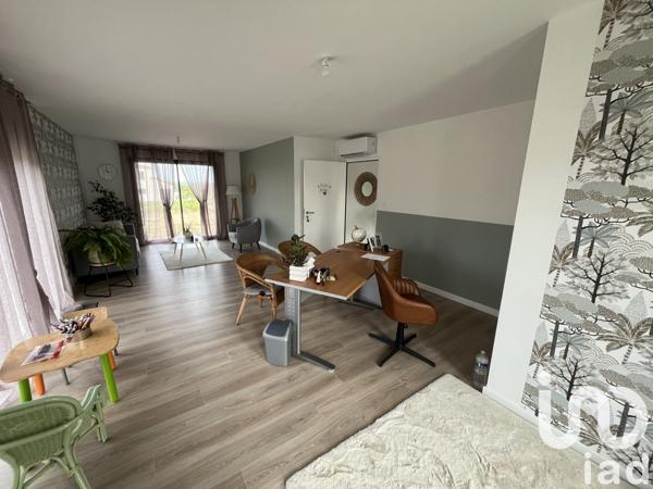 Maison traditionnelle 3 pièces de 98 m² à Pompaire (79200)