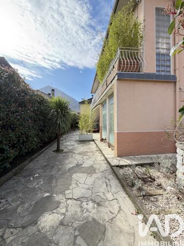 Maison à vendre 7 pièces 154 m² Pierrefitte-Nestalas