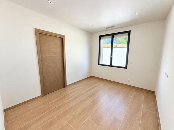 Maison neuve en pleine campagne - 3000m² de terrain