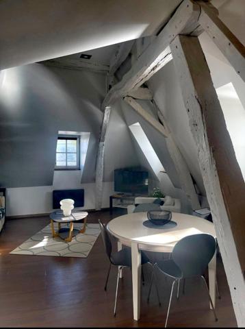 Immeuble de charme deux appartements.