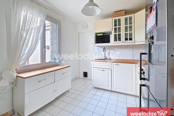 Maison à vendre 5 pièces de 96 m² à Jouy-le-Moutier