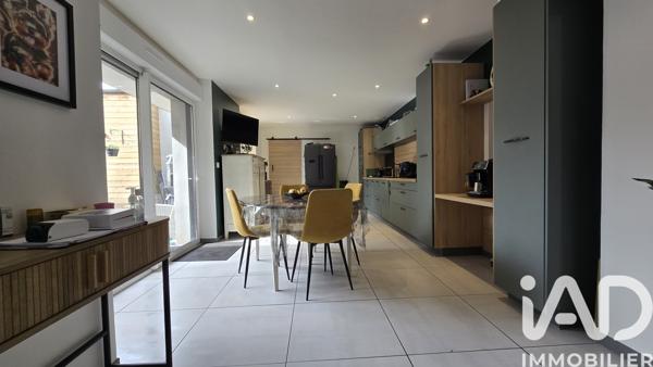 Maison à vendre 9 pièces 160 m² Cavan