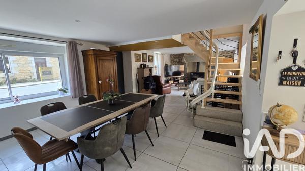 Maison à vendre 9 pièces 160 m² Cavan