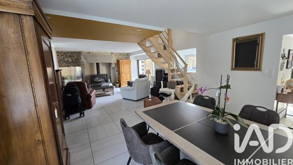 Maison à vendre 9 pièces 160 m² Cavan