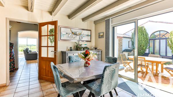 Maison à vendre 8 pièces 268 m² Saint-Jean-de-Monts