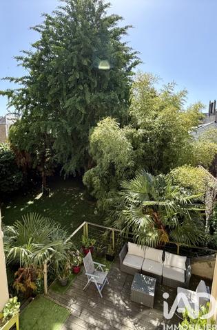 Maison à vendre 10 pièces 317,3 m² Laval