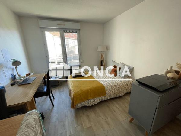 Location Studio 19.43 m² - 36 BOULEVARD DES BELGES La Roche Sur Yon 85000