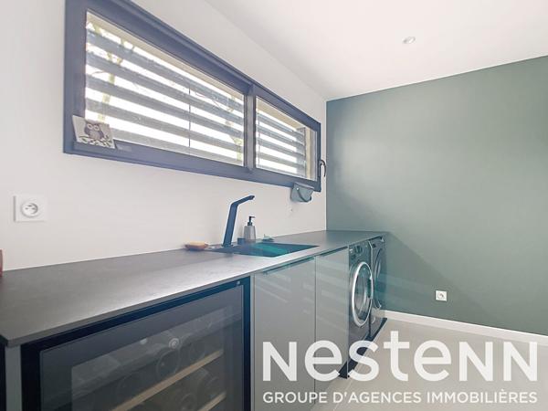 RILLIEUX LA PAPE MAISON CONTEMPORAINE 4 CHAMBRES BEAUX ESPACES ET PRESTATION HAUT DE GAMME