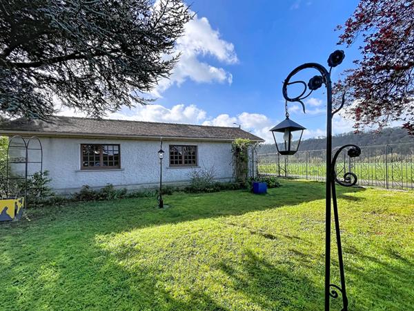 Maison Limetz Villez 6 pièce(s) 130 m2 - 4 chambres - Jardin - dépendance