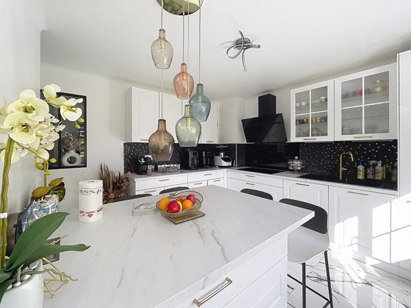 Maison Limetz Villez 6 pièce(s) 130 m2 - 4 chambres - Jardin - dépendance