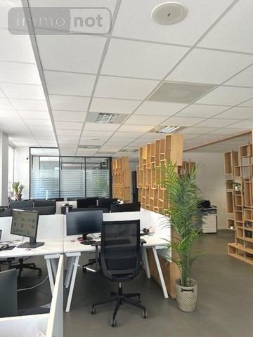 Fonds et/ou murs commerciaux à louer à Bezannes dans la Marne (51430), ref : LOCABURBEZ