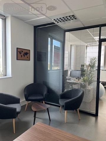 Fonds et/ou murs commerciaux à louer à Bezannes dans la Marne (51430), ref : LOCABURBEZ