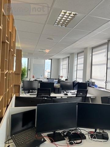 Fonds et/ou murs commerciaux à louer à Bezannes dans la Marne (51430), ref : LOCABURBEZ