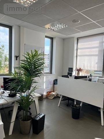 Fonds et/ou murs commerciaux à louer à Bezannes dans la Marne (51430), ref : LOCABURBEZ