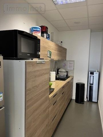 Fonds et/ou murs commerciaux à louer à Bezannes dans la Marne (51430), ref : LOCABURBEZ