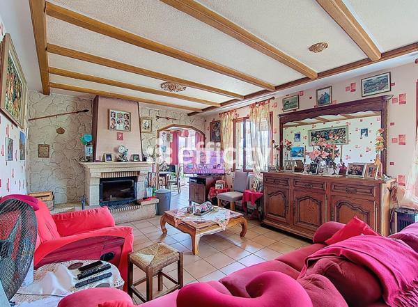 Maison 6 pièces - 195 m² Exclusivité efficity