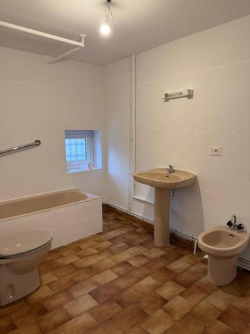 Maison 4 pièces de 108 m² à St marcellin en forez