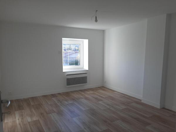 Maison 4 pièces de 108 m² à St marcellin en forez
