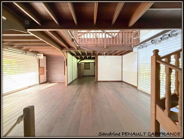 A VENDRE A MONTSINERY TONNEGRANDE UNE MAGNIFIQUE PROPRIETE T6 DE 268 m² - TERRAIN 1 HECTARE - AU PRIX DE 392 000 €.