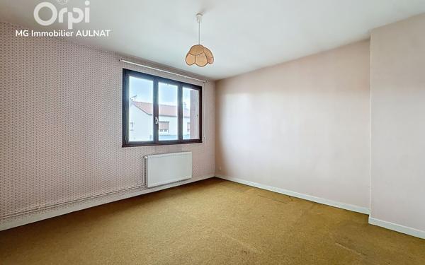 Maison à vendre    5 pièces • 91,67 m2 Aulnat