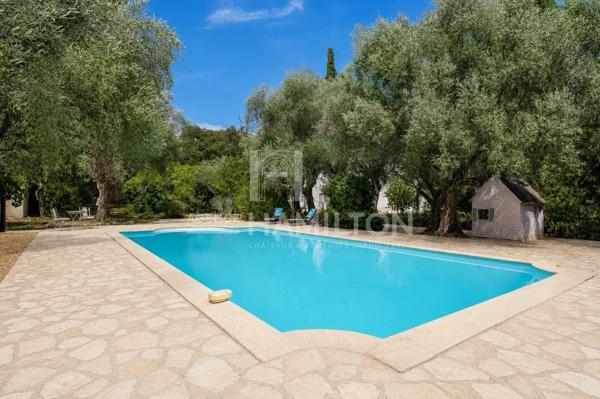 Mas Provençal d’Exception – Piscine 15 x 7 m – Parc Plat de 2 18 Grasse