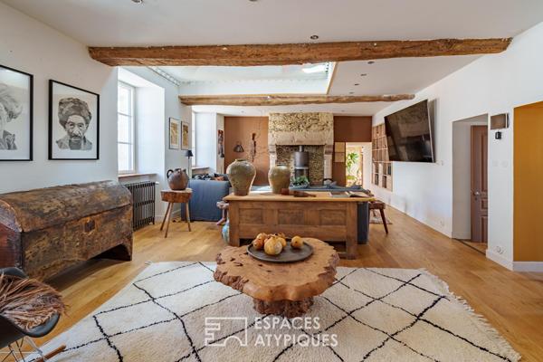Lieu de vie atypique avec terrasse