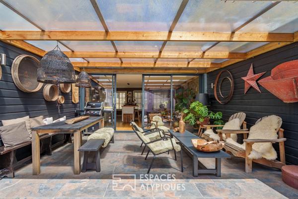 Lieu de vie atypique avec terrasse
