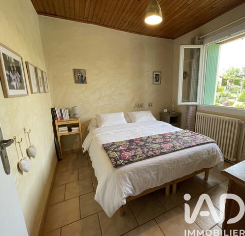 Maison à vendre 6 pièces 126 m² Sanilhac-Sagriès